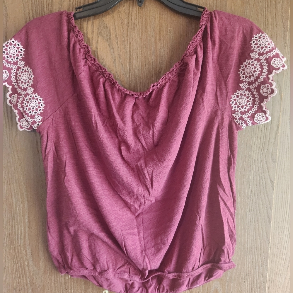American Eagle Outfitters Plum Lace Sleeve Blouse - Picture 3 of 3